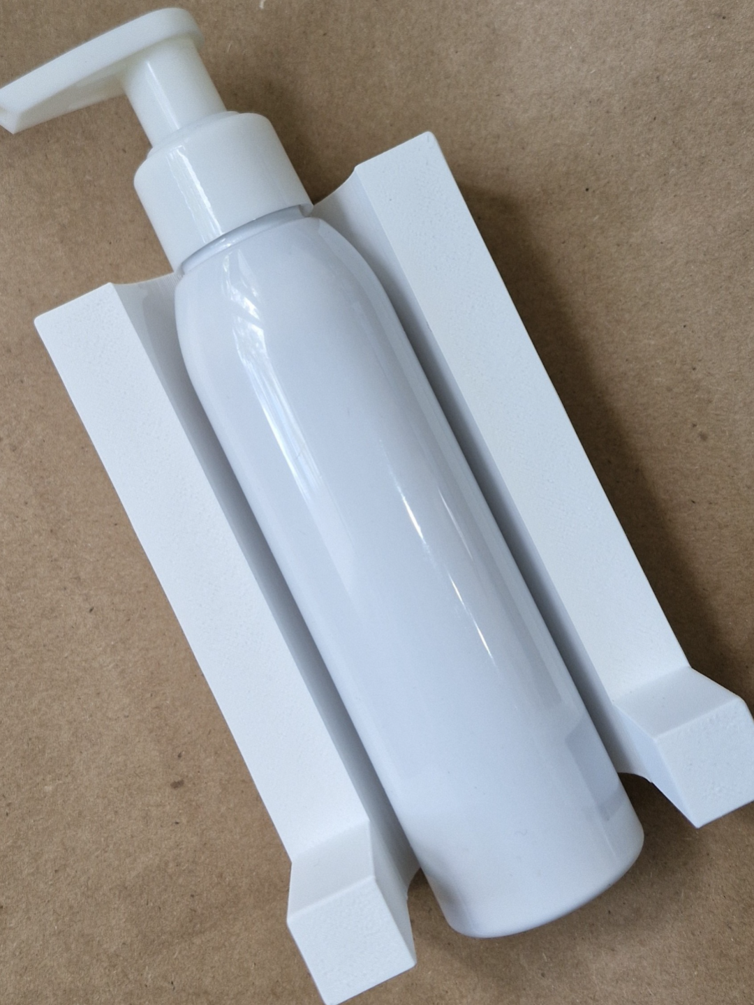 3D Printed Small Bottle Cradle Holder Stand | Crafting & Filling Aid | Stable Bottle Support
