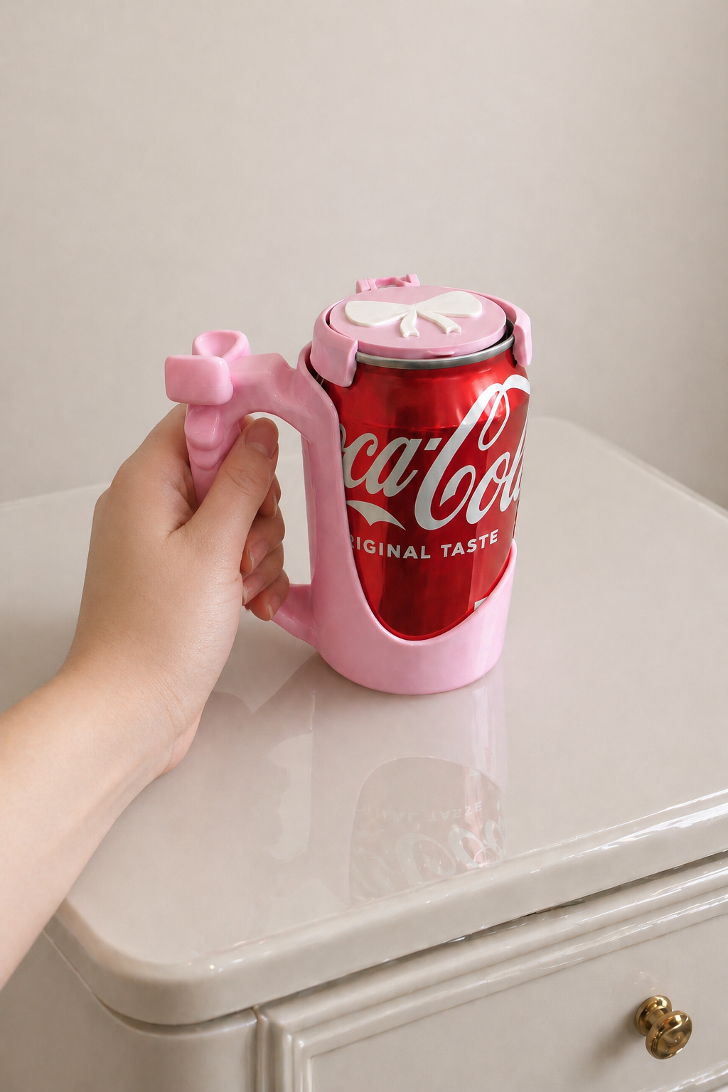 Pink Bow Coquette Can Holder with Handle | Cute Aesthetic Soda Holder | Girly Drink Cup Grip | Gift for Her | Pink Accessories