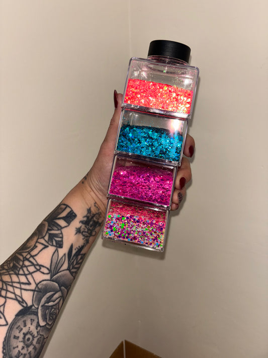 Glitter bundle in stackable pots
